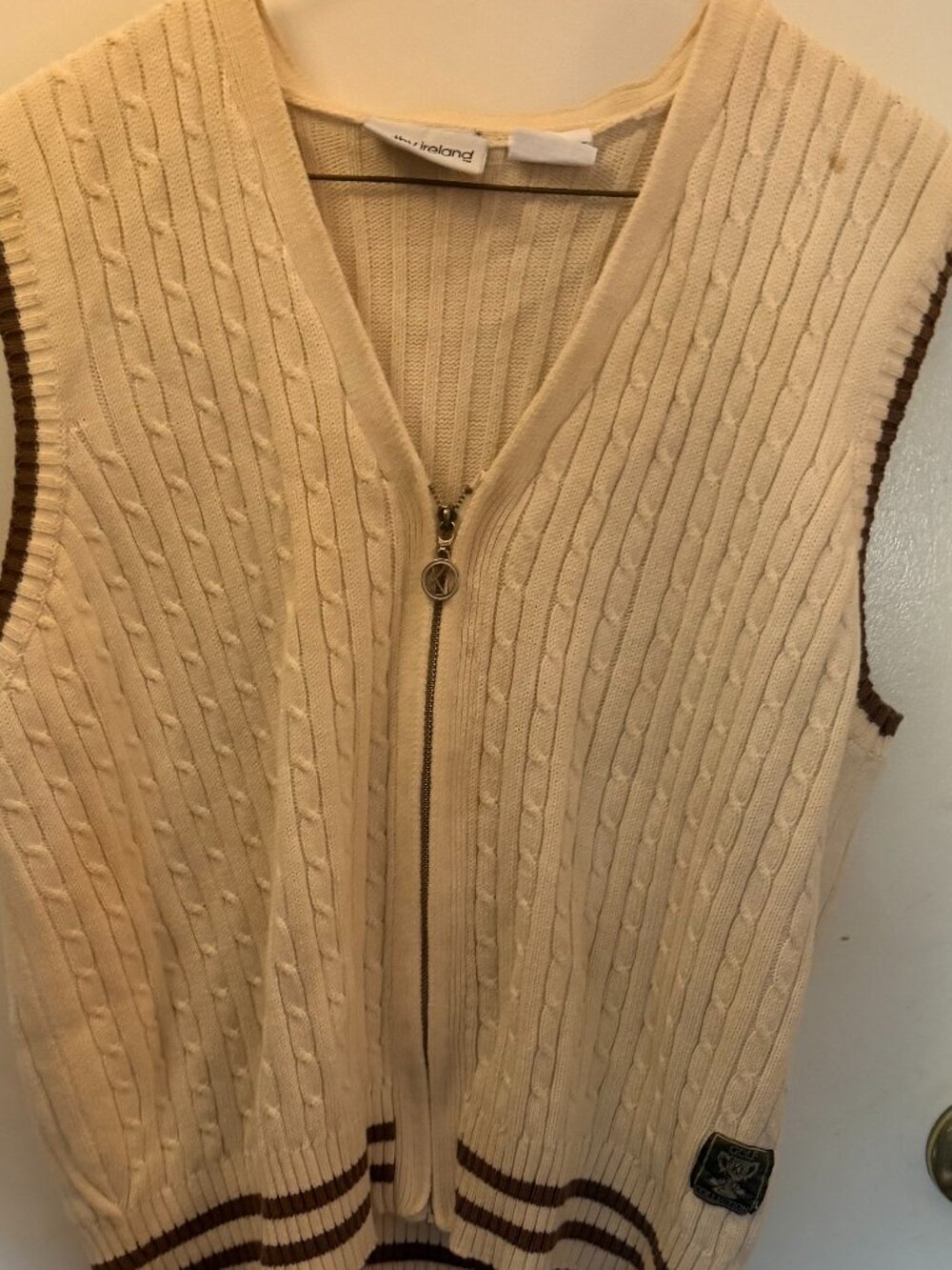Kathy Ireland Beige Sweater Vest W L